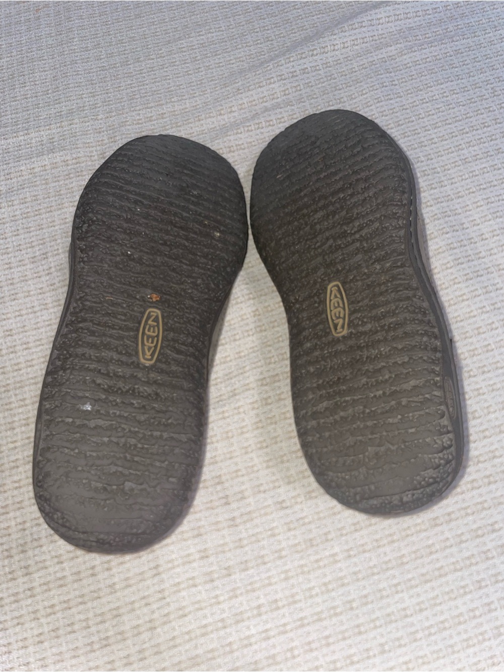 KEEN Cush Golden Summer Slip On Size 9.5 - Picture 5 of 6